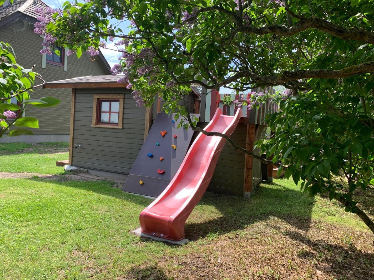 Muha Beach Holiday Home Riksu エクステリア 写真